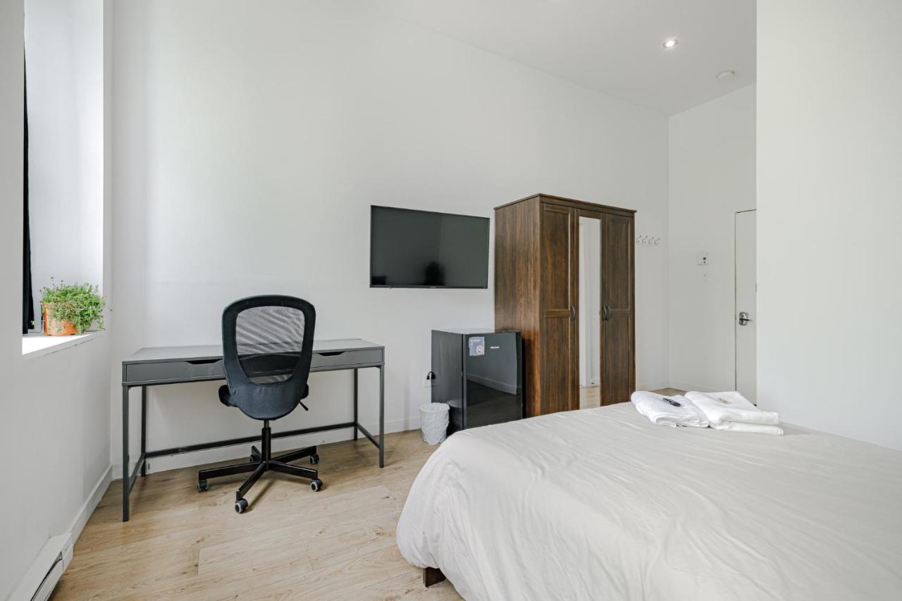 HoMa Homestay Hôtel by Olympic Stadium! Montréal Extérieur photo