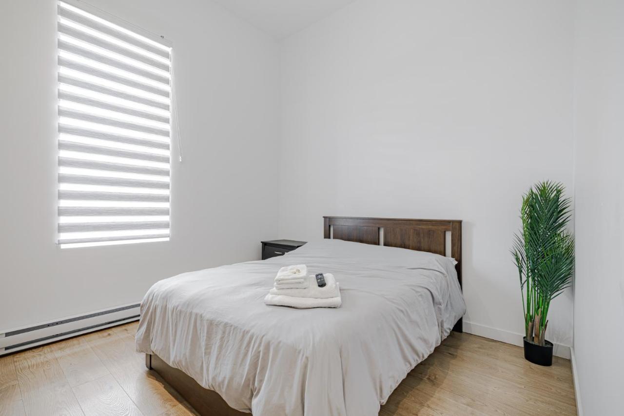 HoMa Homestay Hôtel by Olympic Stadium! Montréal Extérieur photo