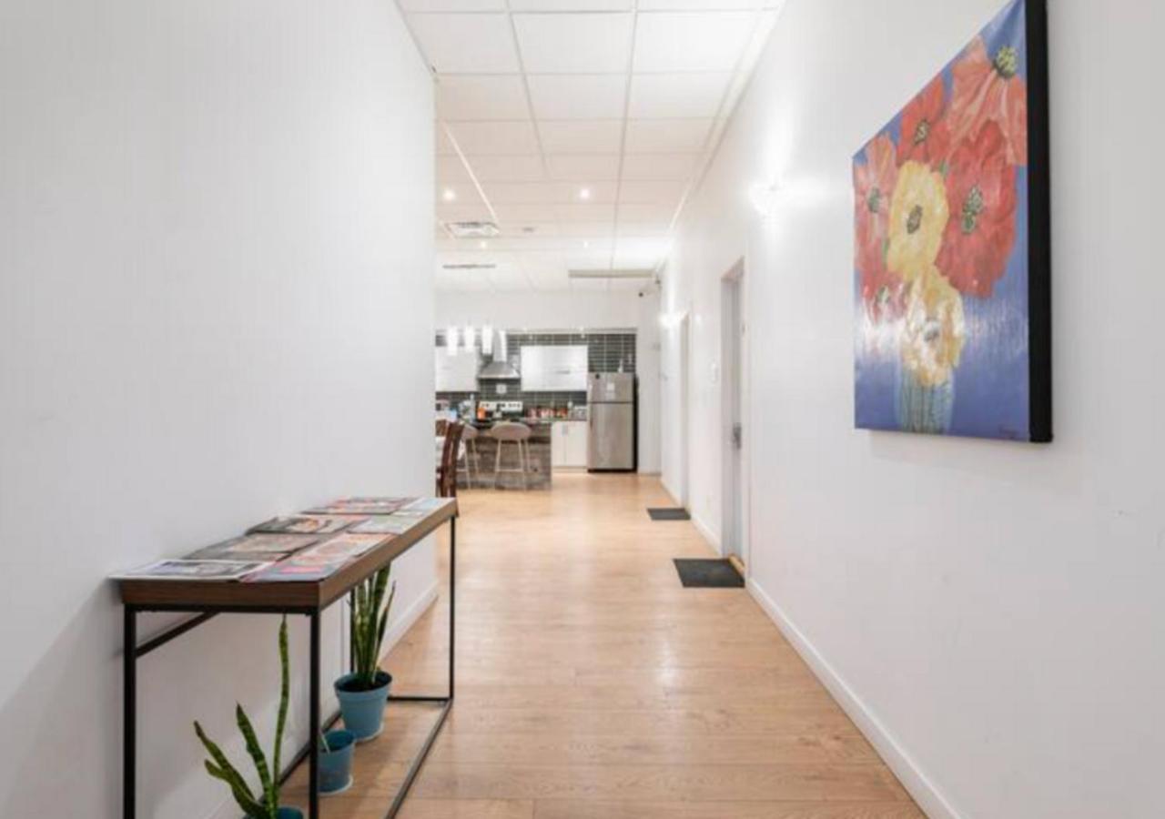 HoMa Homestay Hôtel by Olympic Stadium! Montréal Extérieur photo