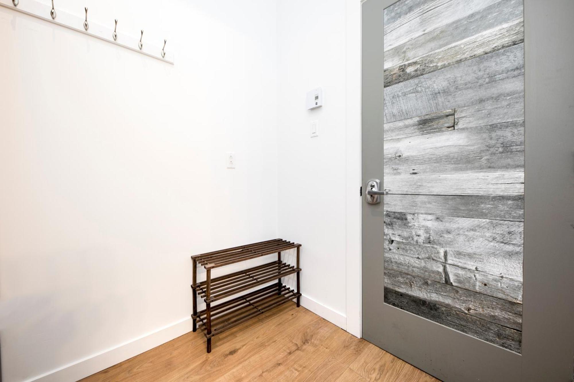 HoMa Homestay Hôtel by Olympic Stadium! Montréal Extérieur photo